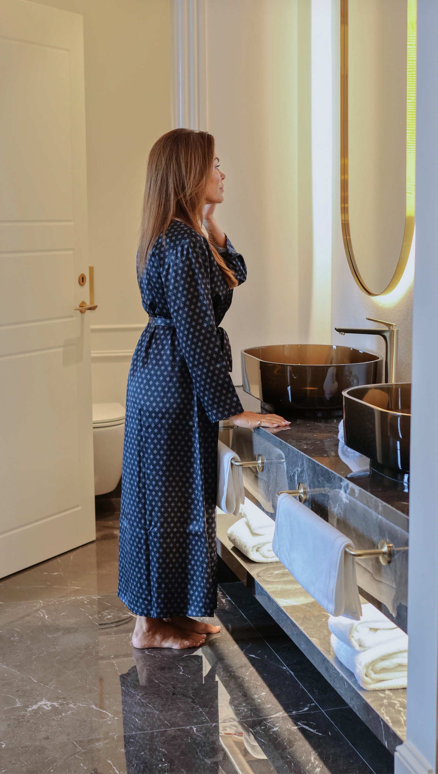 Amazing Space – AMAZING DREAMS Wrap Me Silky Kimono Sort