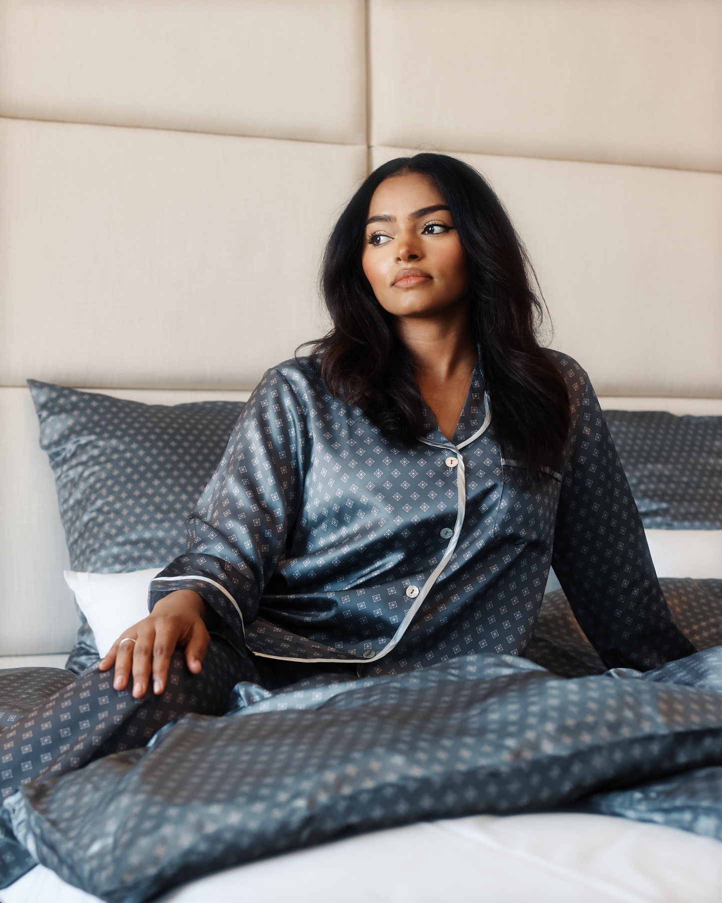 Amazing Space – N Luxury Pyjamas Sølvgrå