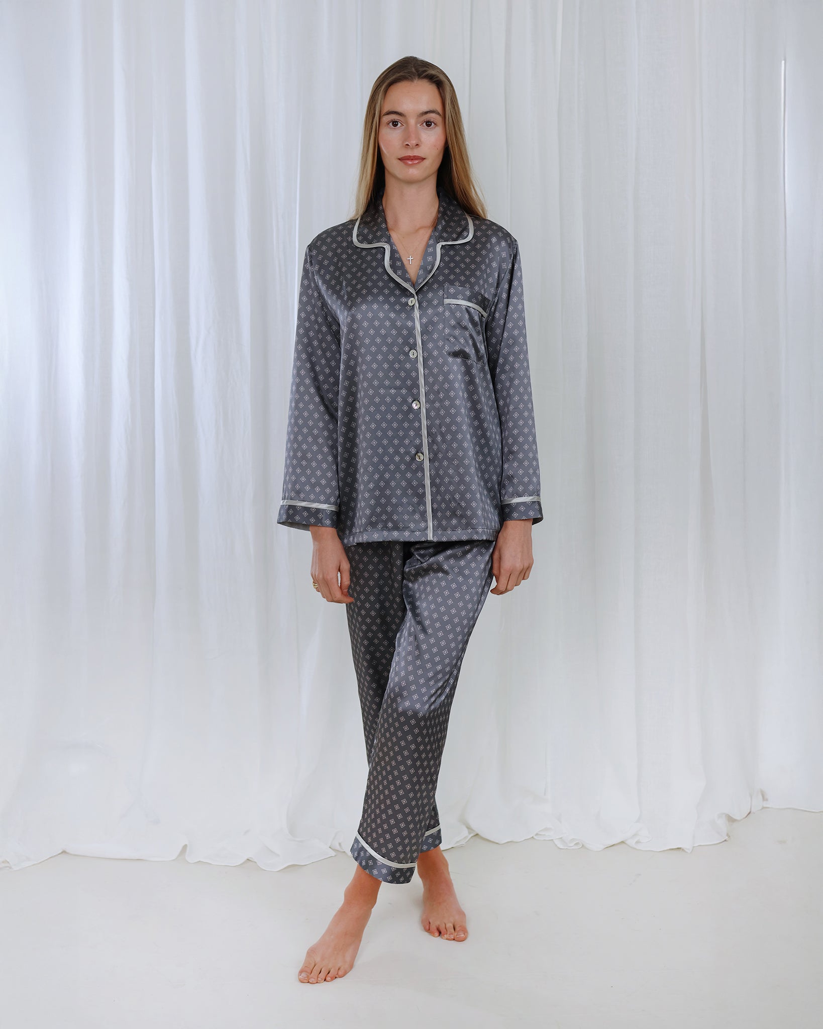 Amazing Space – In Luxury Pyjamas – Silver Grey