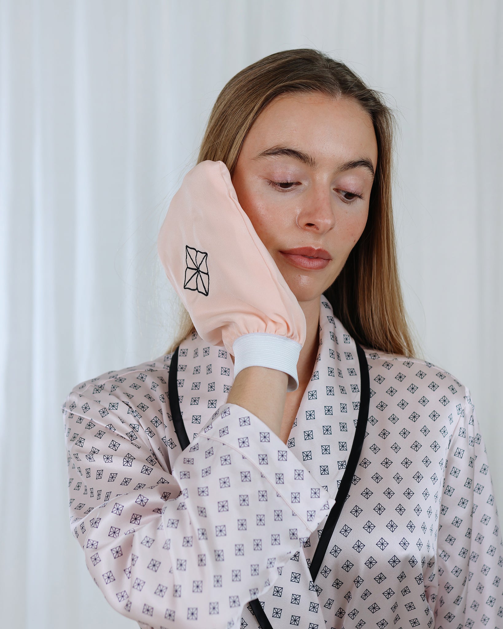 Amazing Space – Be Beauty Glove Ansigtsklud - billede 2