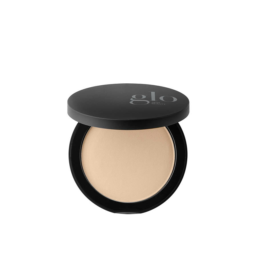 Glo Skin Beauty – Pressed Base – Natural Medium (9 g)