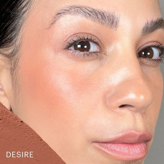 Glo Skin Beauty – Cream Blush Stick- Desire (10,5 g) - billede 2