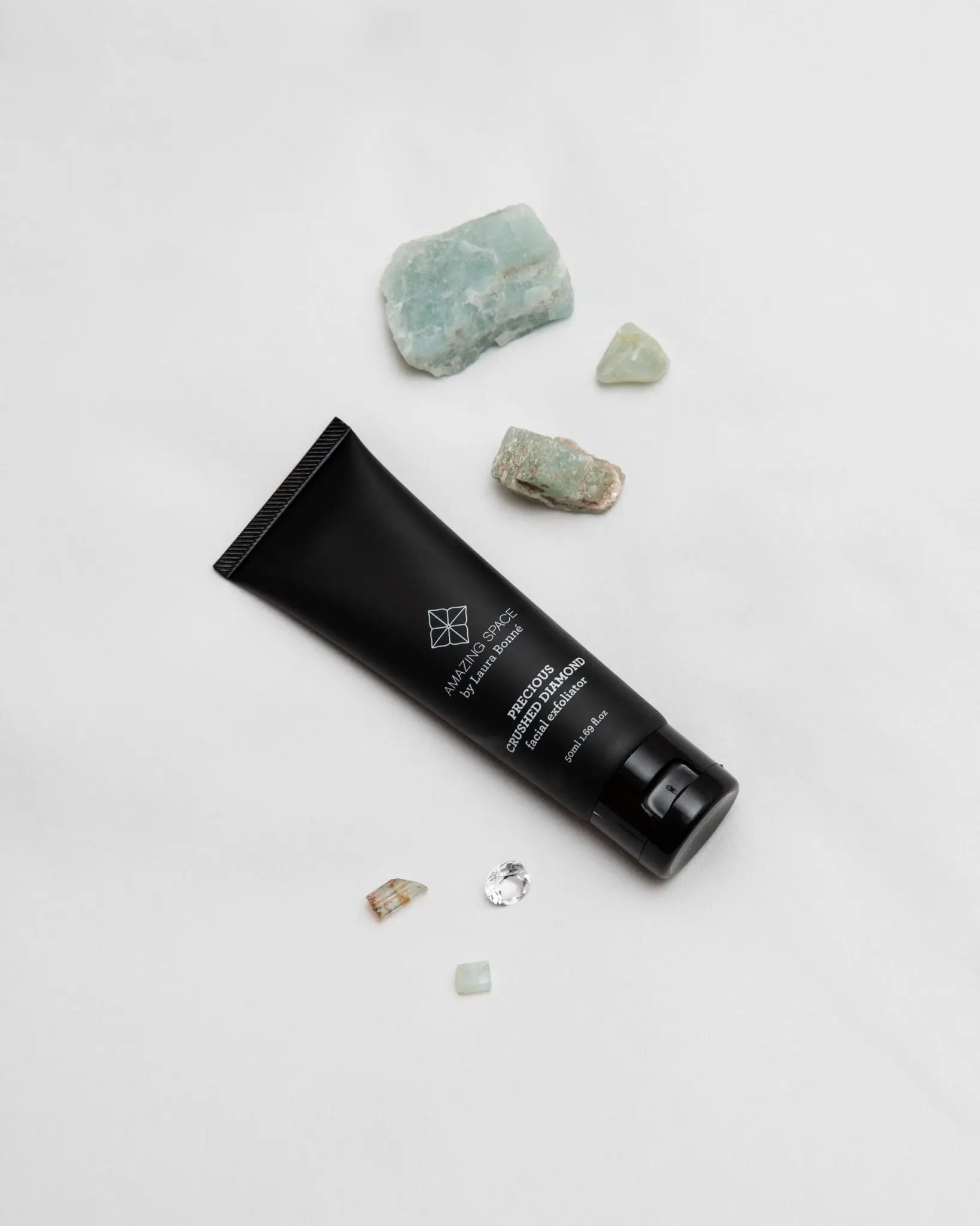 Amazing Space – Precious Crushed Diamonds – Facial Exfoliator (50ml) - billede 4