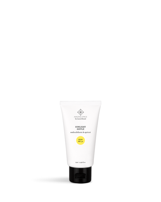 Amazing Space – Sunlight Suffle – Seabuckthorn & Apricot SPF. 30 (150ml)