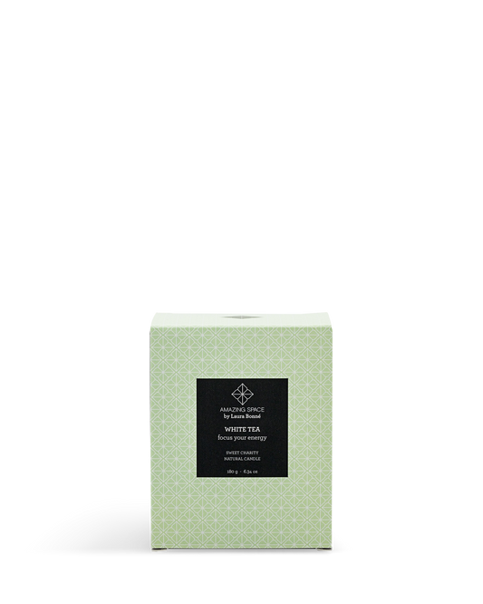 Amazing Space – White Tea Candle – Focus Your Energy (180g) - billede 2